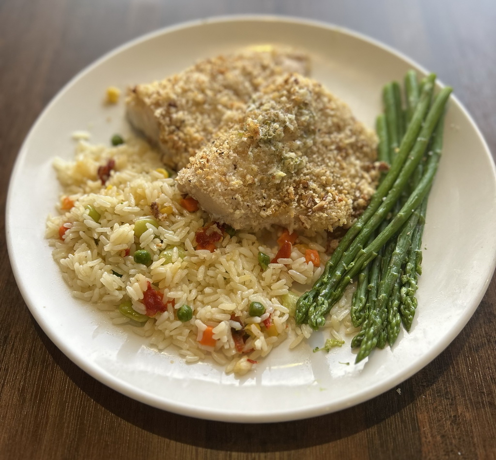Fresh Catch – Pecan Crusted Walleye